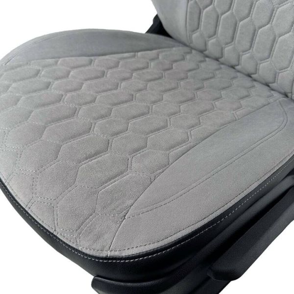 Чехлы Велюр на Haval Jolion Чехлы Велюр на Haval Jolion